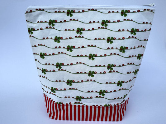 Tasche im Glückskäferdesign