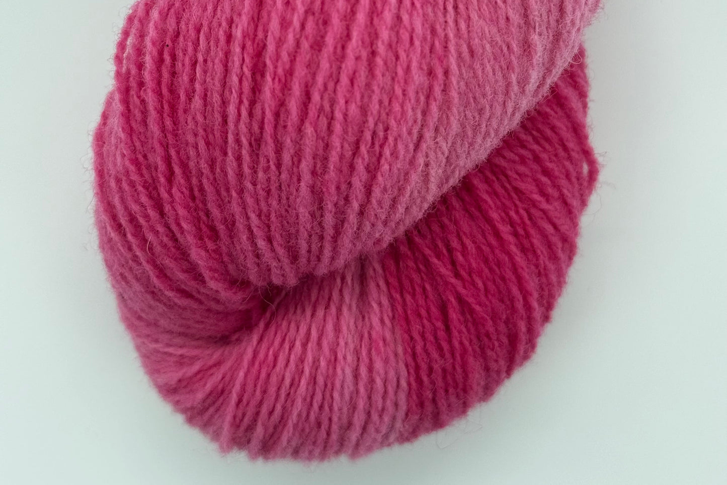 Wiesenwolle Sockengarn pink